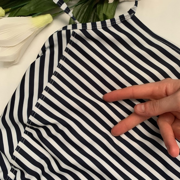 Albion Fit Stripped Weekender One Piece Swimsuit - Picture 7 of 12